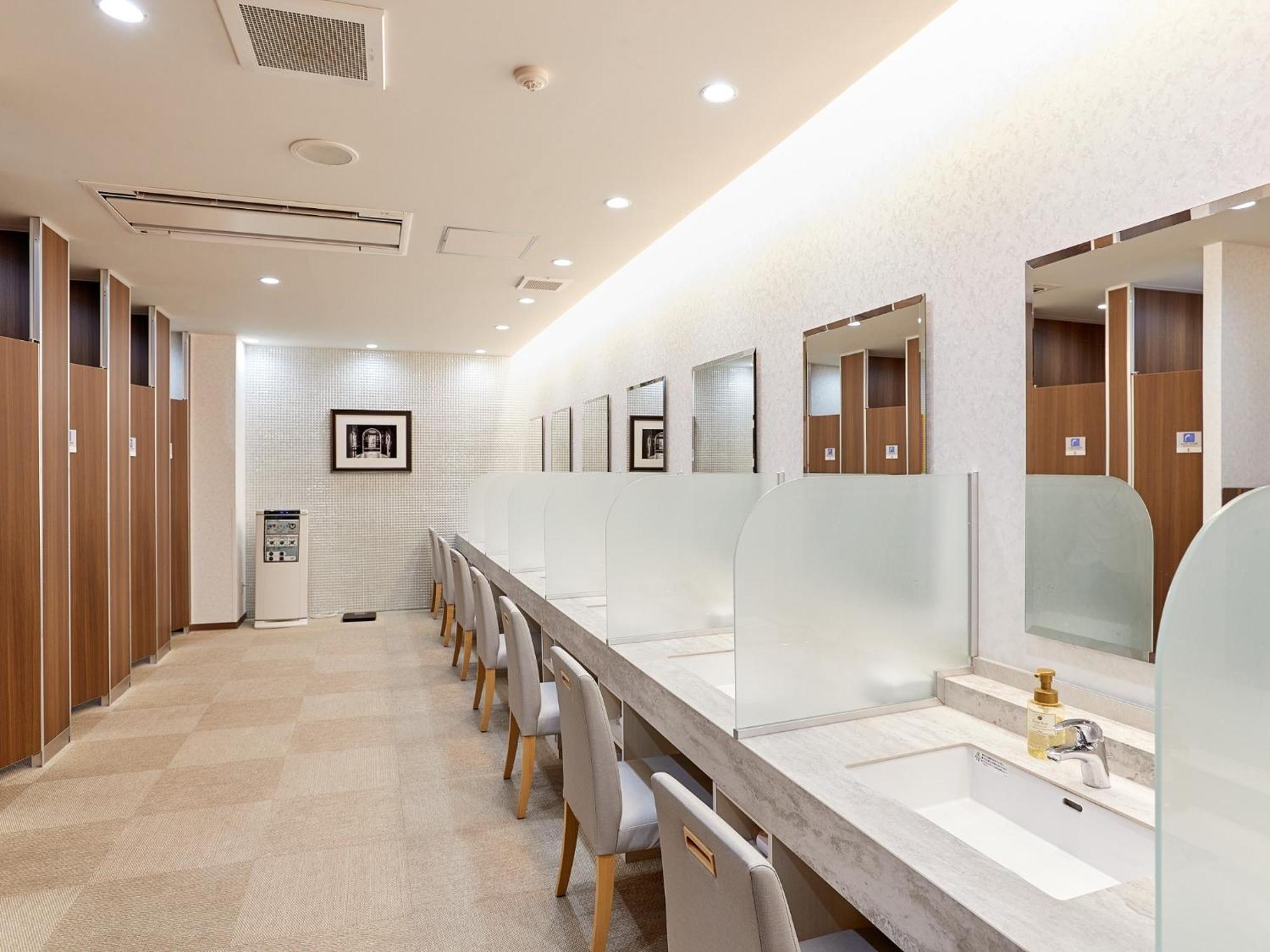 Grand Cabin Hotel Naha Oroku for Men / Vacation STAY 62323 Exterior foto